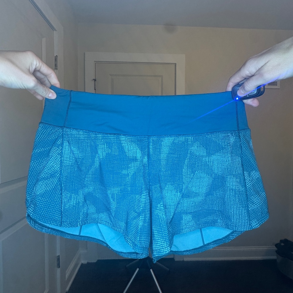 Lululemon Speed Up Short 4" – Teal Reflective Print – Size 8